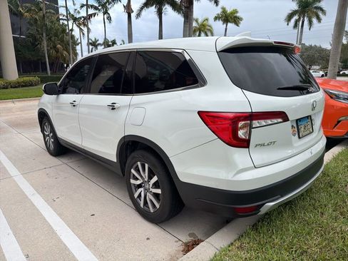 Used 2021 Honda Pilot EX image 12