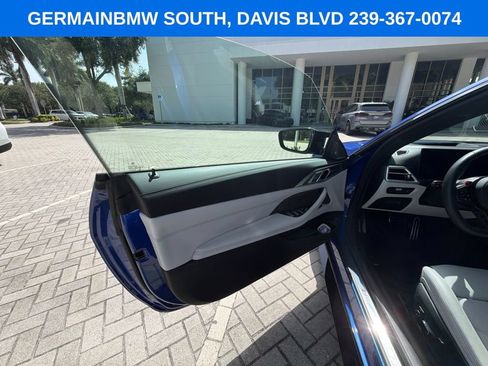 Used 2026 BMW M4 xDrive Competition AWD/4WD image 19