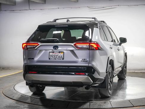 Used 2024 Toyota RAV4 XSE w/ Advanced Technology Package AWD/4WD image 11