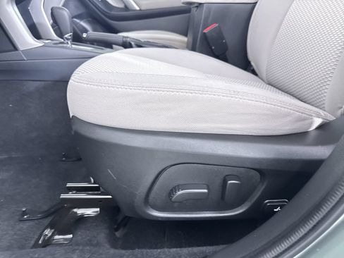 Used 2018 Subaru Forester 2.5i Premium AWD/4WD image 18