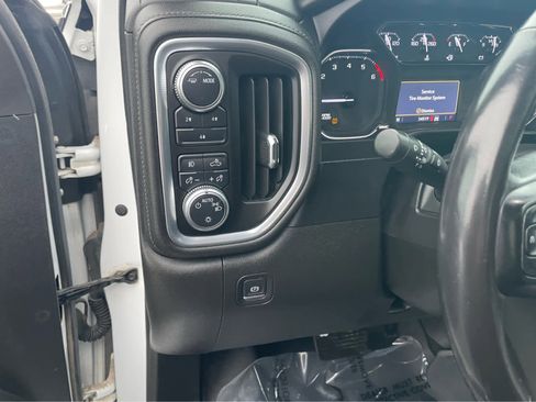 Used 2022 GMC Sierra 2500 SLE w/ SLE Convenience Package image 12