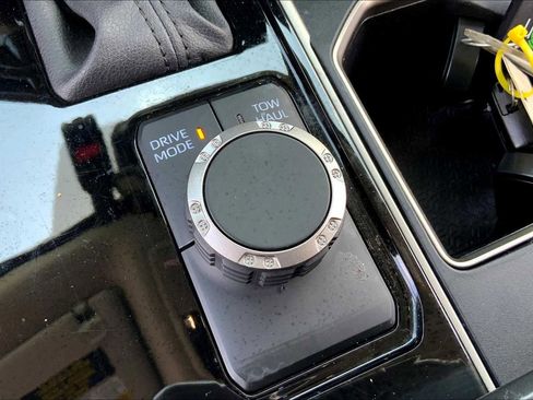 Used 2024 Toyota Tundra SR5 image 33