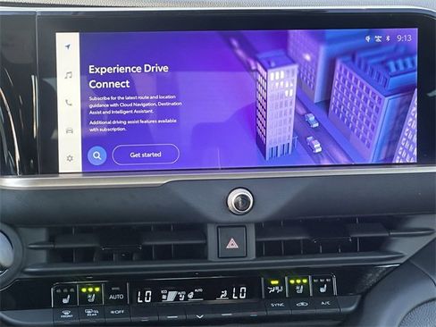 Used 2025 Toyota Crown Platinum image 15