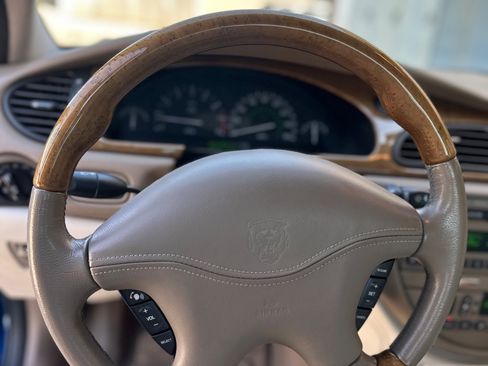 Used 2000 Jaguar S-TYPE 4.0 image 24