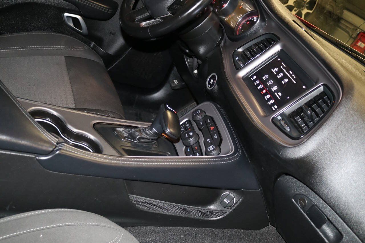 Used 2023 Dodge Challenger SXT RWD image 43