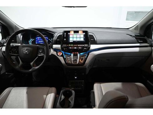 Used 2023 Honda Odyssey Touring image 22