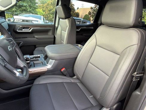 New 2026 Chevrolet Silverado 1500 RST AWD/4WD image 4