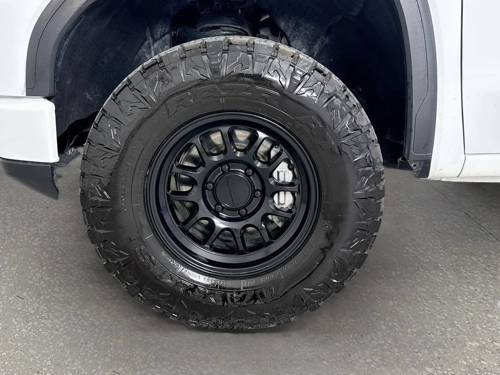 Certified 2023 GMC Sierra 1500 AT4X AWD/4WD image 31