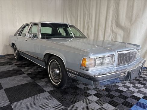Used 1990 Mercury Grand Marquis LS RWD image 2