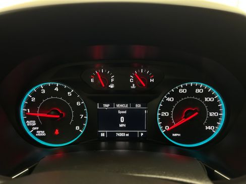 Used 2018 Chevrolet Equinox LT AWD/4WD image 14