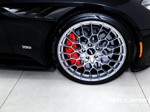 Used 2023 Aston Martin DBS Coupe RWD image 27