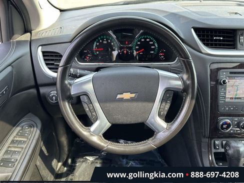 Used 2017 Chevrolet Traverse LT FWD image 13