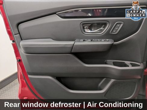 Certified 2023 Honda Pilot Touring image 10