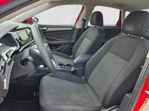 Used 2019 Volkswagen Jetta FWD image 15