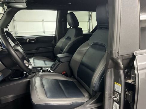 Used 2024 Ford Bronco Outer Banks AWD/4WD image 19