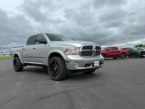 Used 2016 RAM 1500 Big Horn AWD/4WD image 3