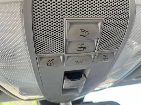 Used 2012 Mercedes-Benz GLK 350 2WD image 22