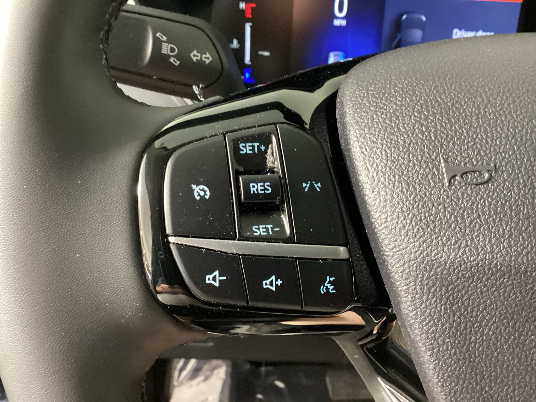 Certified 2023 Ford Escape Active AWD/4WD image 22