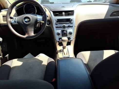 Used 2009 Chevrolet Malibu LS FWD image 13