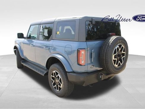 New 2025 Ford Bronco Outer Banks image 4
