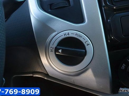 Used 2015 Toyota Tacoma TRD Pro image 21