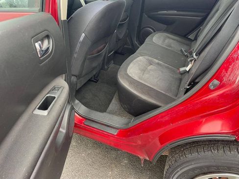 Used 2013 Nissan Rogue S AWD/4WD image 11