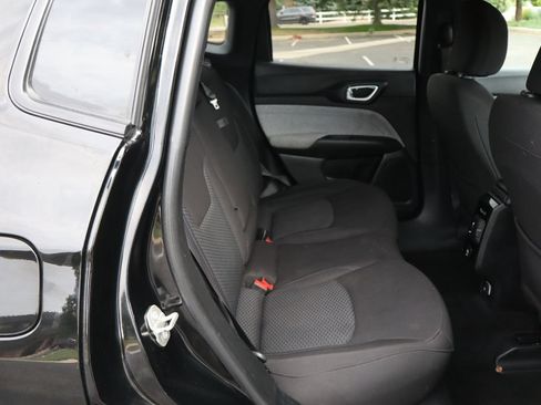 Used 2024 Jeep Compass Sport AWD/4WD image 21