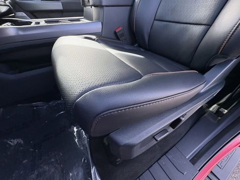 New 2026 Ford F250 Lariat w/ Lariat Premium Package image 35