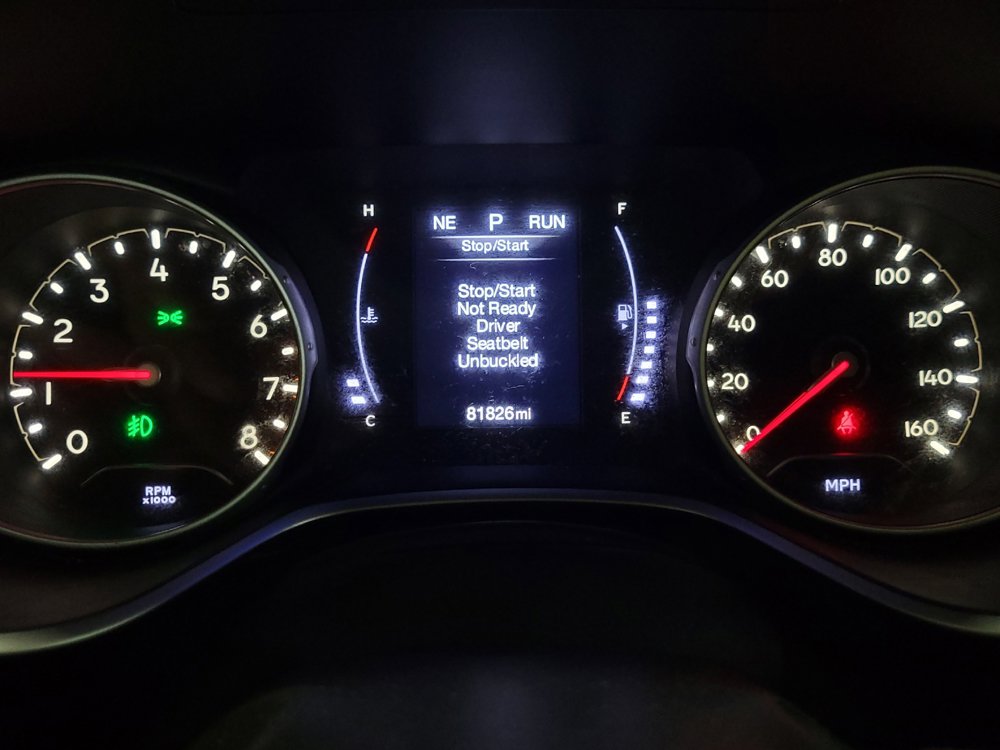 Used 2019 Jeep Compass Latitude FWD image 23