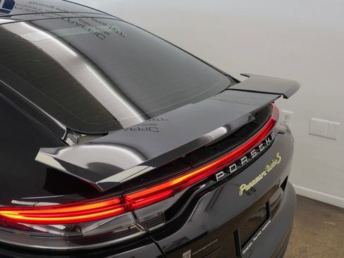 Used 2023 Porsche Panamera Turbo S image 15