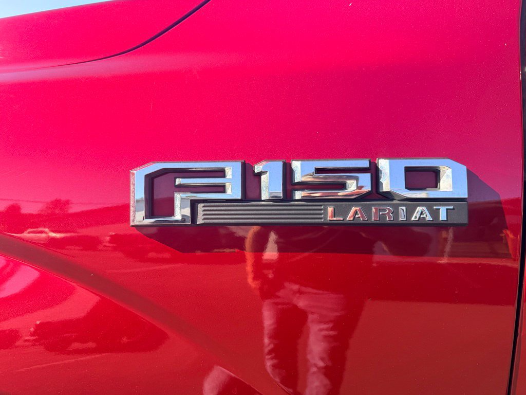 Used 2017 Ford F150 Lariat w/ Equipment Group 502A Luxury AWD/4WD image 11