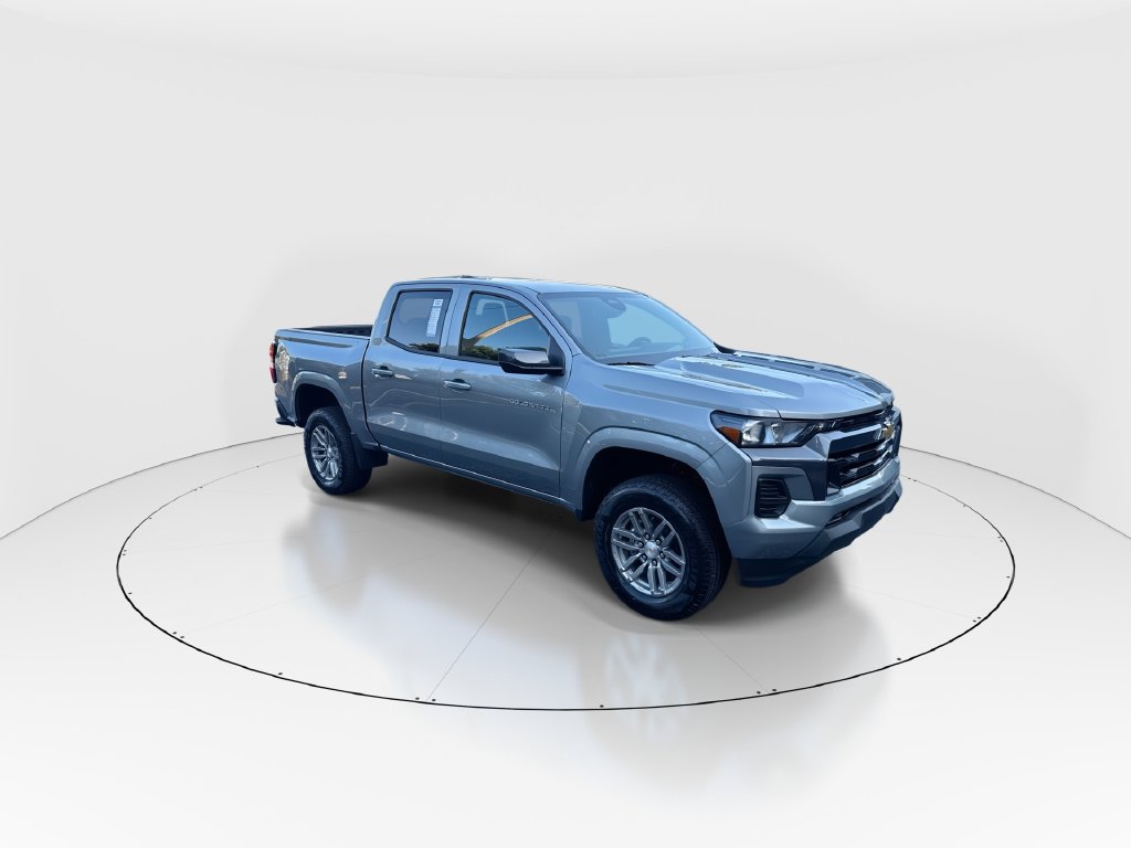 New 2026 Chevrolet Colorado LT RWD image 2
