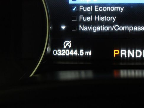 Used 2018 Ford F150 Lariat w/ Equipment Group 502A Luxury AWD/4WD image 4