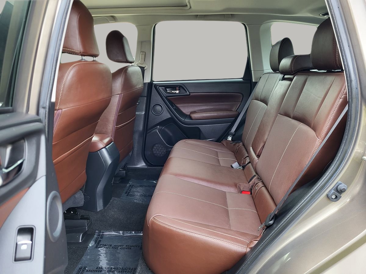 Used 2018 Subaru Forester 2.5i Touring AWD/4WD image 17