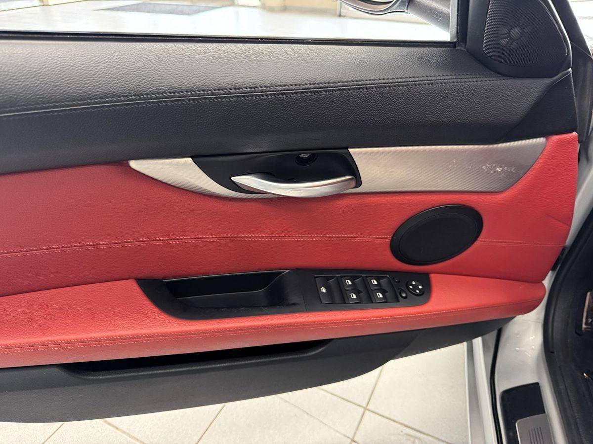 Used 2013 BMW Z4 sDrive35i RWD image 14