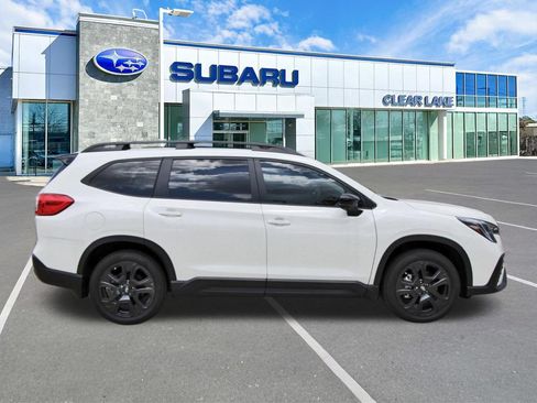 Used 2025 Subaru Ascent Bronze Edition AWD/4WD image 7
