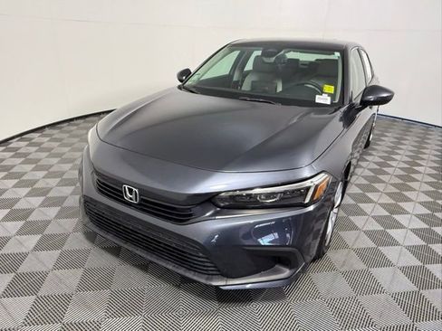 Used 2023 Honda Civic LX image 2