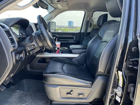 Used 2023 RAM 2500 Laramie image 10