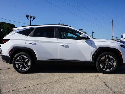 New 2026 Hyundai Tucson SEL image 3