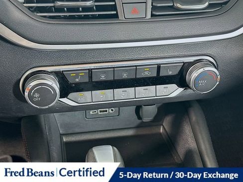 Used 2021 Nissan Altima 2.5 SR w/ SR Premium Package image 24