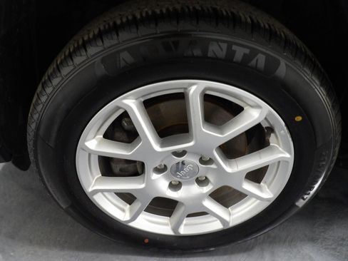 Used 2021 Jeep Renegade Limited w/ Sun & Sound Group image 32