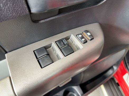 Used 2010 Toyota Tundra 2WD Double Cab image 12