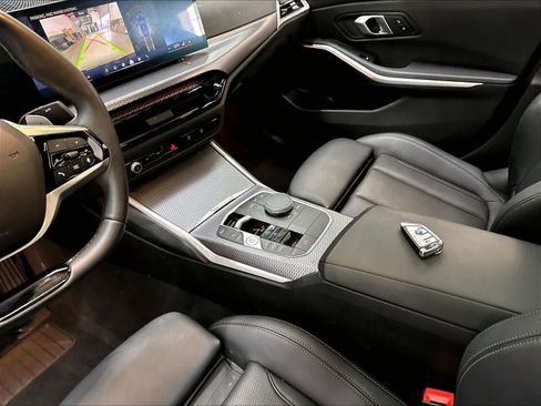 Used 2025 BMW 330i Sedan w/ Convenience Package RWD image 19