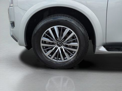 Certified 2023 Nissan Armada SL w/ Captain's Chairs Package AWD/4WD image 10