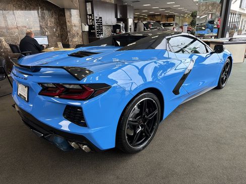 Used 2022 Chevrolet Corvette Stingray Preferred Conv w/ Z51 Performance Package image 6