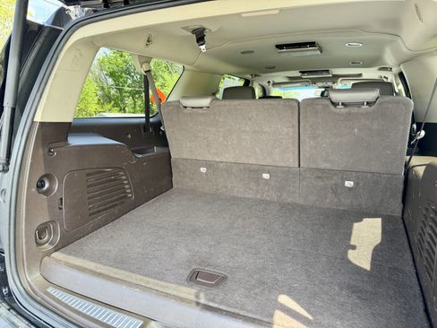Used 2019 GMC Yukon XL Denali w/ Denali Ultimate Package AWD/4WD image 40