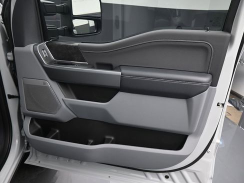 New 2026 Ford F250 XLT image 8