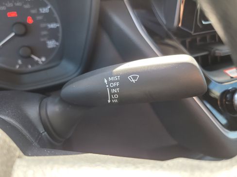 Certified 2025 Toyota Corolla LE image 29