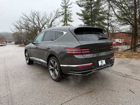 Used 2025 Genesis GV80 3.5T Prestige AWD/4WD image 3