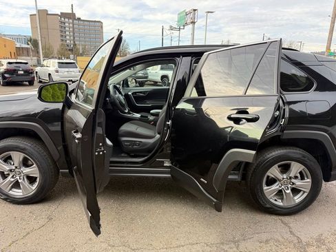 Certified 2025 Toyota RAV4 XLE image 18